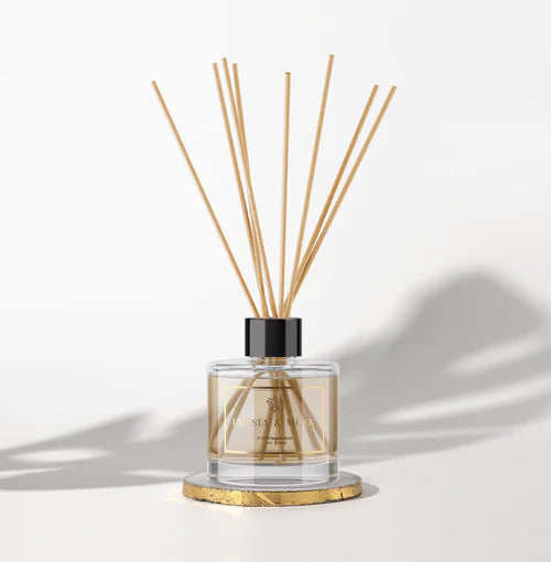 PARFUM CAMERĂ – FRESIA & MUSK